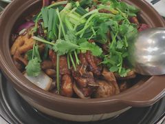 -胡须佬鸡煲四季火锅店(石厦西村直营店)