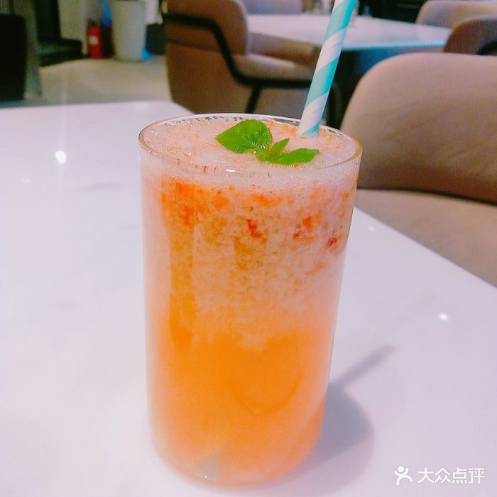 镜初restaurant草莓多多图片 - 第1张