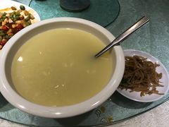 -赶海部落海鲜城(海阳路店)