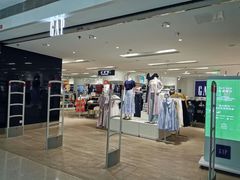 -GAP(厦门加州商业广场店)