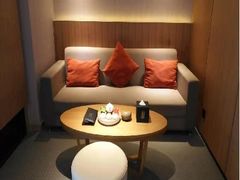 -优逸酒店(柳州窑埠古镇万象城店)