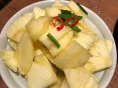 -云海肴·汽锅鸡·云南菜(天山百盛优客店)