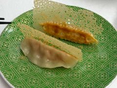 -品海楼·大连海胆锅贴馆(东港店)