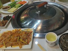 -哈尔滨烧烤·山河村铁锅炖(交大店)