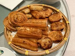 -东方明珠老上海8号餐厅