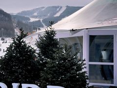 -中旅松花湖滑雪场