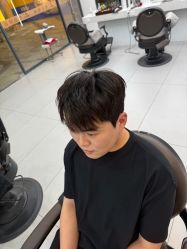 -尤司男士国潮理发馆