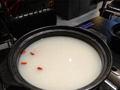 -牛牛和牛海鲜粥底火锅(长虹国际城店)