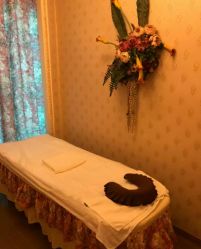 -芳朵美容养生SPA