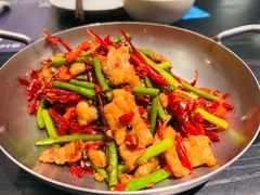 黔味宫爆松板肉-山野板扎·云贵川Bistro(上海首店)