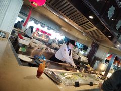 -荣誉国际酒店-云顶旋转餐厅