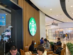 大堂-星巴克臻选(莘庄仲盛店)