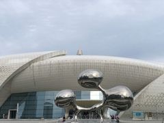 -梦东方未来世界航天主题乐园