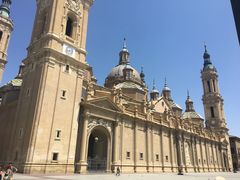 -皮拉尔圣母圣殿主教座堂