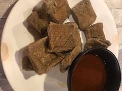 武汉臭豆腐-虎虎龙虾大排档(双井店)