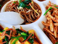 -令氏家外家周秦食府(高新店)