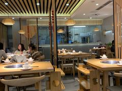 大堂-守柴炉烤鸭(科华中路王府井店)