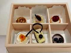 -TOUCH泰奇(奉贤宝龙城市广场店)