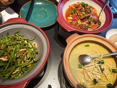-鸽子侯·家宴·平价海鲜(绿地店)