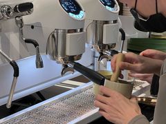 -潮一不贰·法式甜品·生日蛋糕·西式简餐(外滩店)