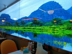 -布罗城堡自助烧烤(鸿通城购物中心店)