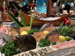 -咖啡苑自助餐厅·中国大饭店