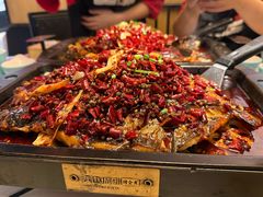 -江边城外烤鱼(世茂广场店)