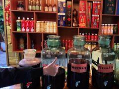 -果松木炭酸菜铜火锅·外婆参鸡汤