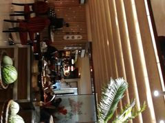 -君来湖滨饭店·玫瑰园