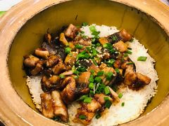 金牌黄鳝饭-红星光发煲仔饭(文海店)