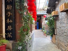 -小厨子私房菜·云南美食店