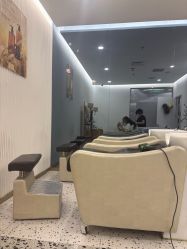 -丝域养发馆