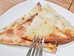 芝爱榴莲比萨-必胜客(新中纬店)