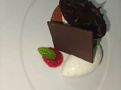 -AZUR聚(香格里拉饭店)