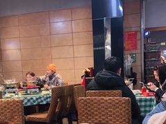 大堂-昱龙大盆牛蛙馆(三兴街总店)