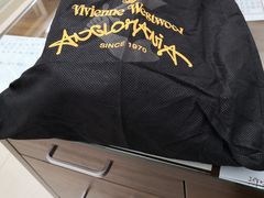 -Vivienne Westwood(上海来福士广场店)