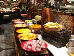 自助取餐区-四海一家自助餐(益田假日广场店)