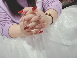 -沫儿·美甲美睫·半永久·皮肤管理