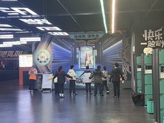 -极限PLAY运动娱乐新世界·团建派对表演休闲馆·室内高空游乐园