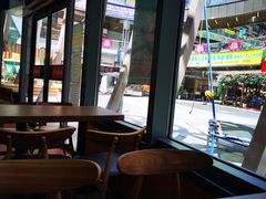 靠窗位-杨国福麻辣烫(吾悦广场店)