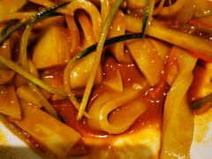 -清真·玛丽亚新疆菜主题餐厅(浙江中路店)