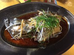 清蒸斑鱼-欢乐时光家常菜(大石店)