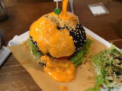 瀑布芝士牛肉汉堡-肥韬茶餐厅(南山mini店)