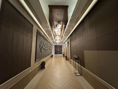 -天津京基皇冠假日酒店