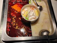 -渝利重庆火锅(维璟广场店)