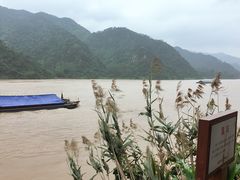 -羚羊峡古栈道森林公园