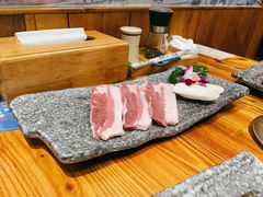 刀削厚五花-万兴佳烤肉·长白山老味道(宏泰广场店)