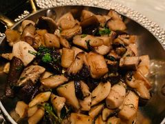 炒杏鲍菇-广州四季酒店·佰鲜汇·现代法餐