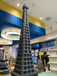 -乐高品牌旗舰店(人民广场店)