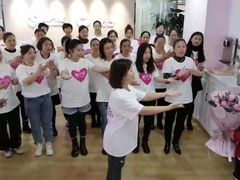 -爱月宝月嫂·育儿嫂(哈尔滨总店)